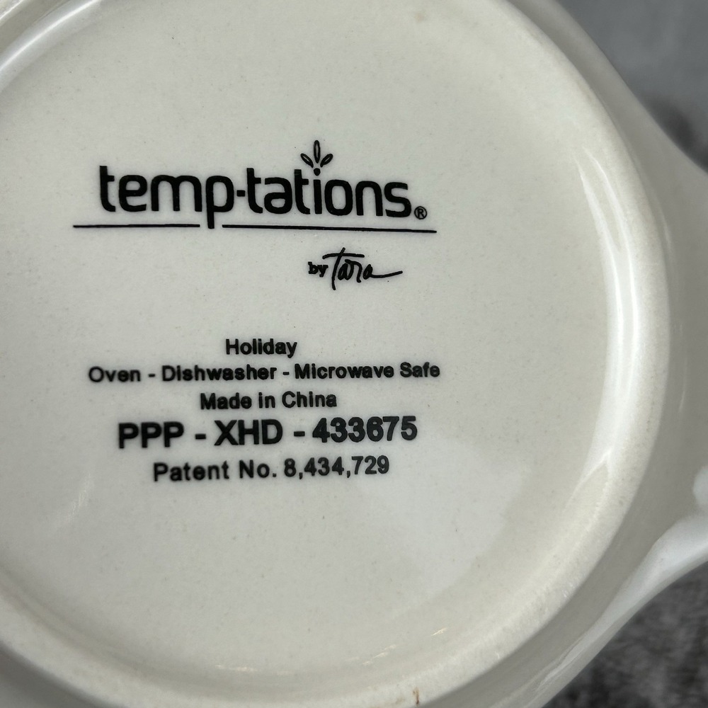 Temptations By Tara Kawaii Face Mug With Saucer Lid Holiday Themed Dove & Lights - Picture 8 of 13